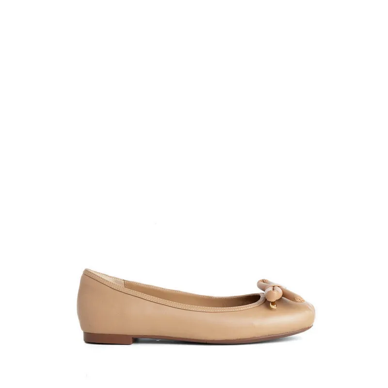 EUG01-AP1 Flats - Apricot